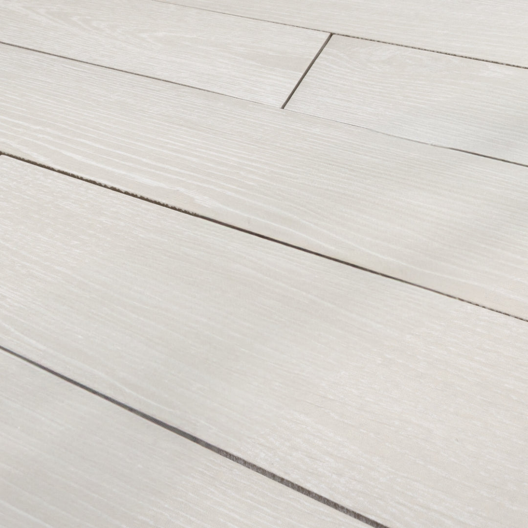 Tivoli White 4″ x 20″ Chevron