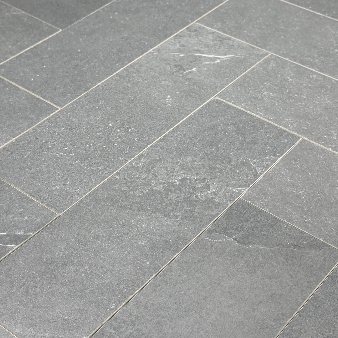 Stonehaven Dark (4" X 12")