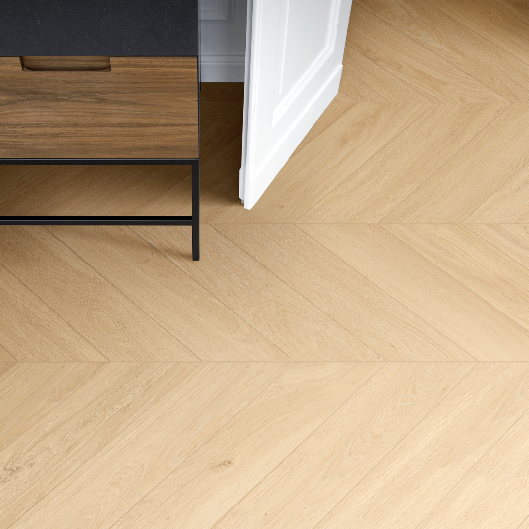 Tivoli Sand 4″ x 20″ Chevron