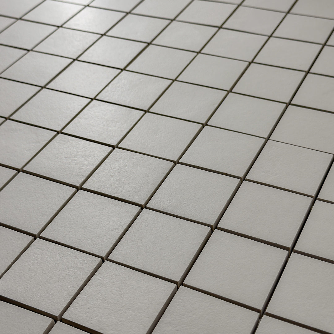 Checkmate Grey Mosaic (2" X 2")