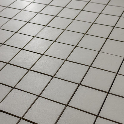 Checkmate Grey Mosaic (2" X 2")