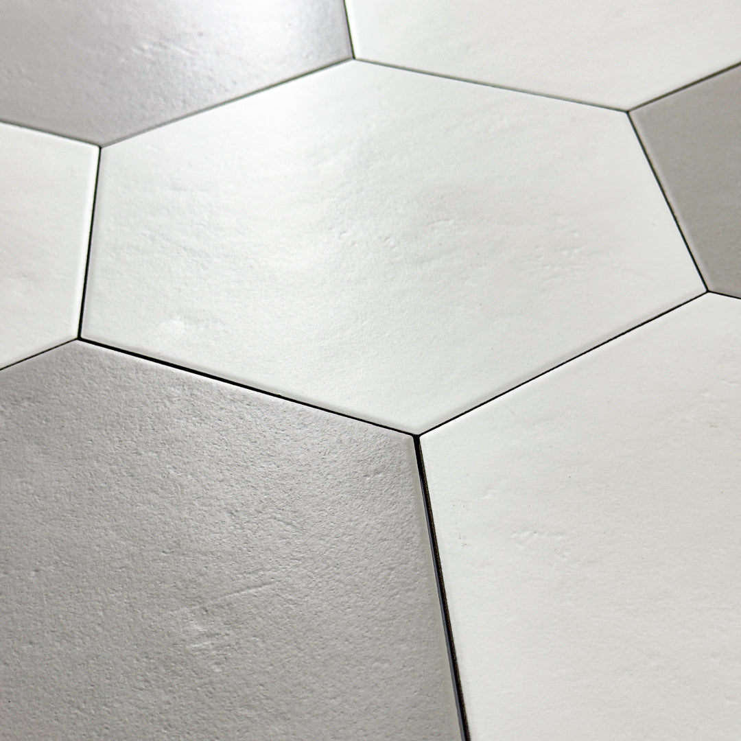 Checkmate Grey Hexagon (10" X 9")